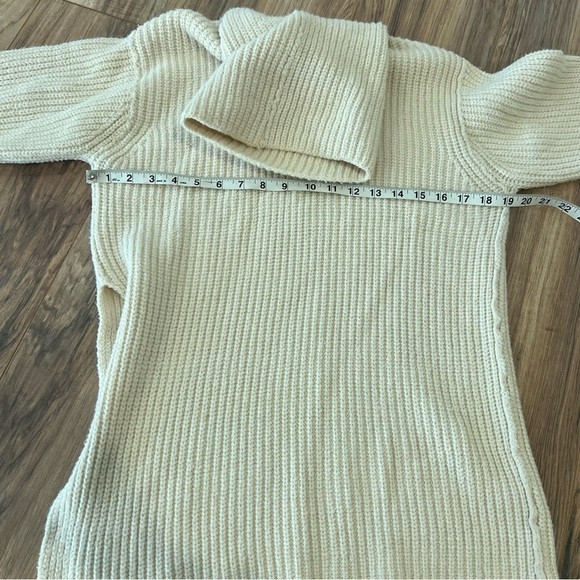 Free People Eleven Oversized Chunky Knit Turtleneck Sweater - Picture 8 of 10